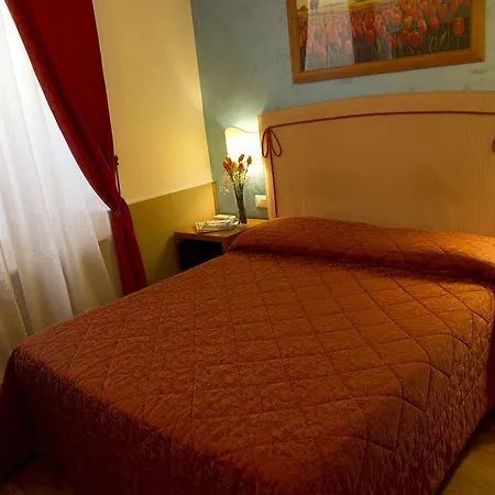 San Peter 4*